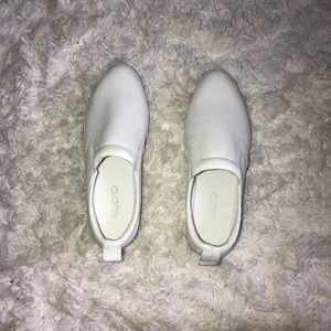 ALDO SLIP ON. NEW